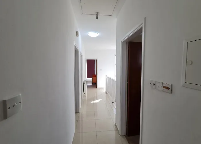 Victoria Villa Lárnaca