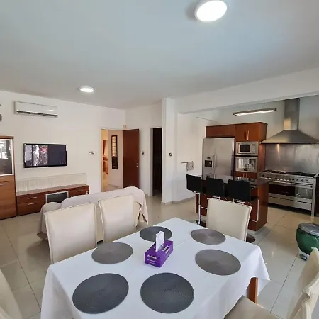 Victoria 빌라 라르나카